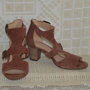 Clarks Artisan 7.5 Terracotta Cut-out Leather Sandals Chunky Heels